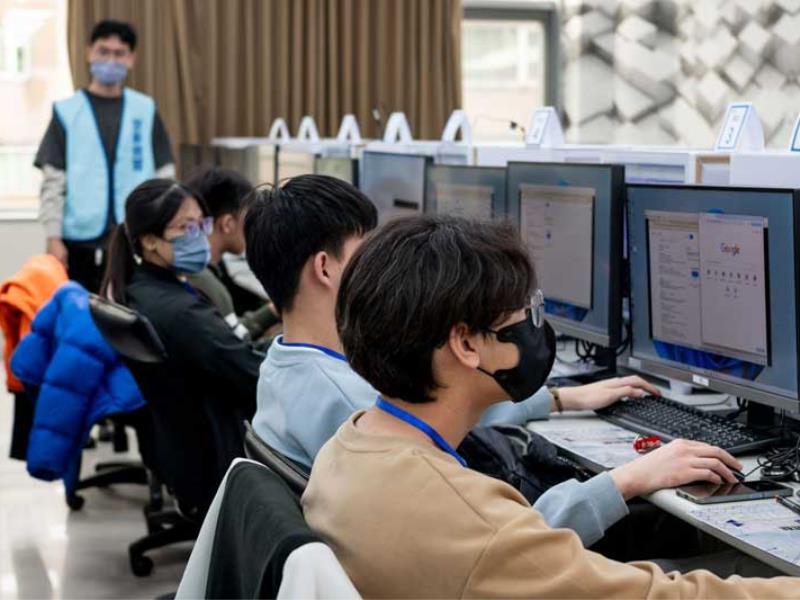 AI玩家養成計劃啟動　世新大學資管系營隊培養人機協作思維