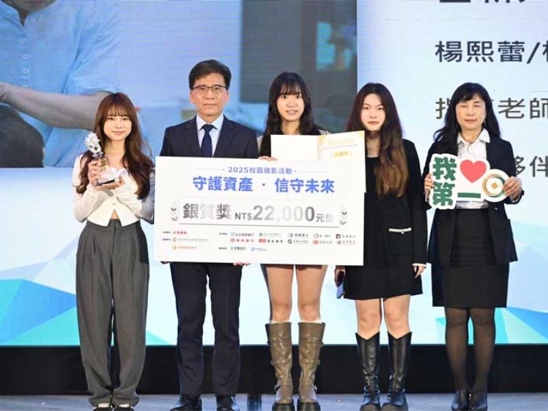 世新大學影像創作大放異彩　資傳、新聞系學生奪1銀2銅佳績