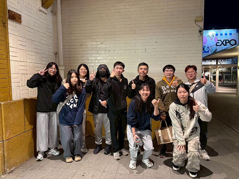 南華大學生死系社工組寒冬送暖　走入街頭實踐生命關懷